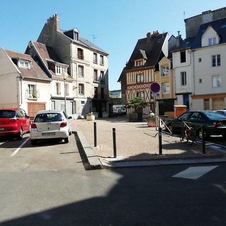 Appartement De La Place Dieppe Exterior foto